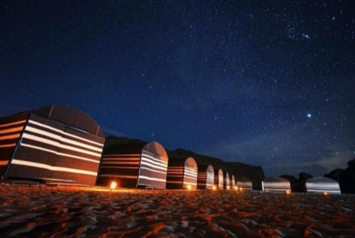 Moon City With Jeep Trips Ουάντι Ραμ Εξωτερικό φωτογραφία