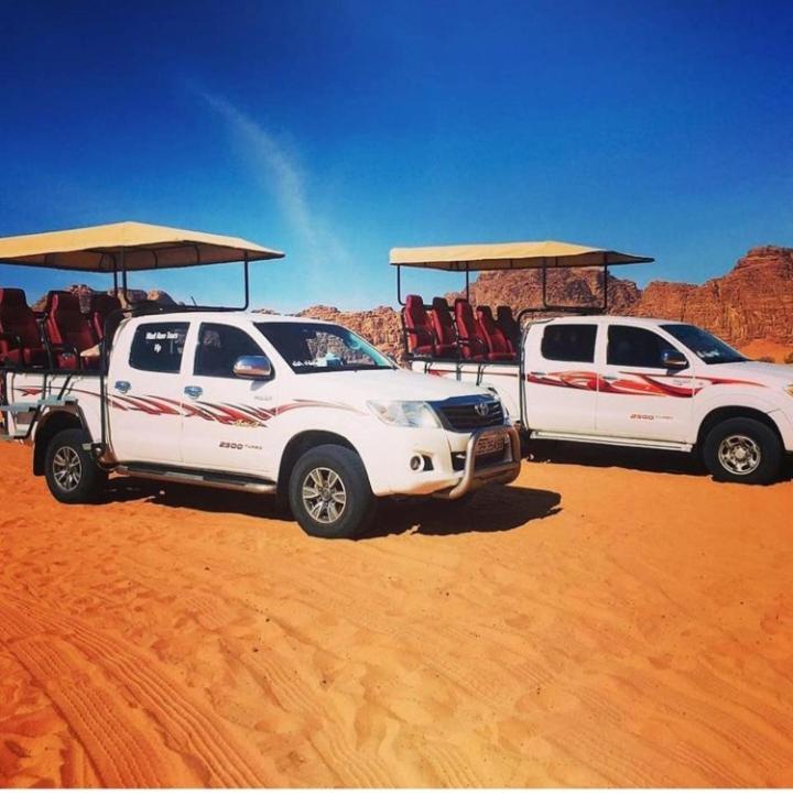 Moon City With Jeep Trips Ουάντι Ραμ Εξωτερικό φωτογραφία